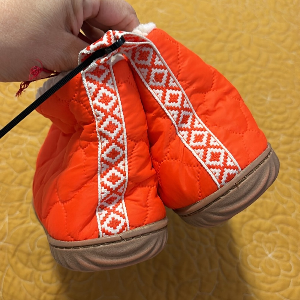 NEW| Dearfoams Men's Warm Up Bootie Slipper Size 9-10 - Picture 7 of 9